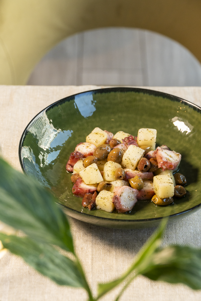 Insalata di piovra, patate e olive taggiasche